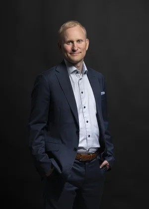 Muotokuva, pysty: Samppa Lajunen